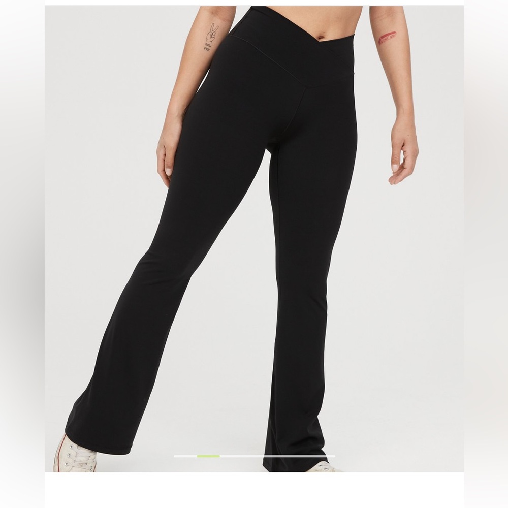 Aerie crossover flare leggings